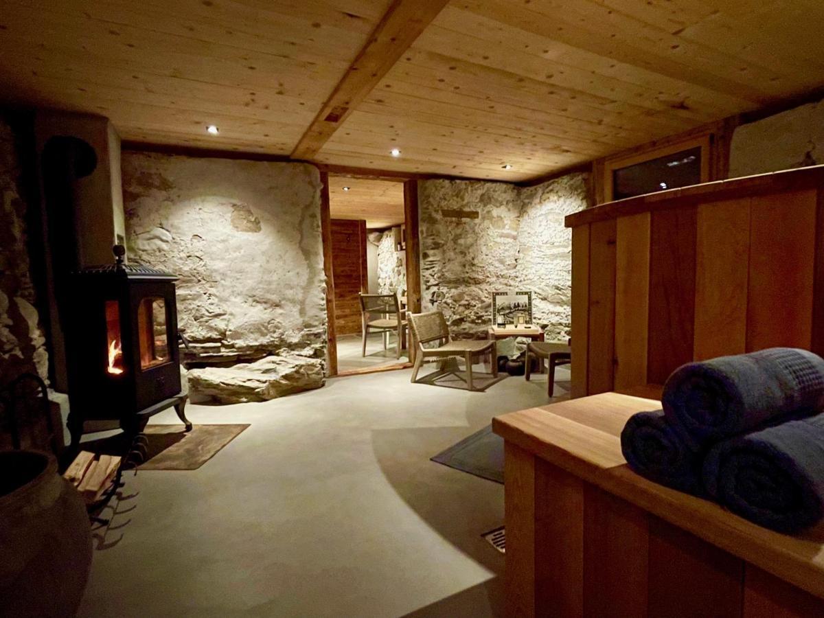 Alpen Charme - Chalet D'Hotes Et Spa Gsteig Luaran gambar