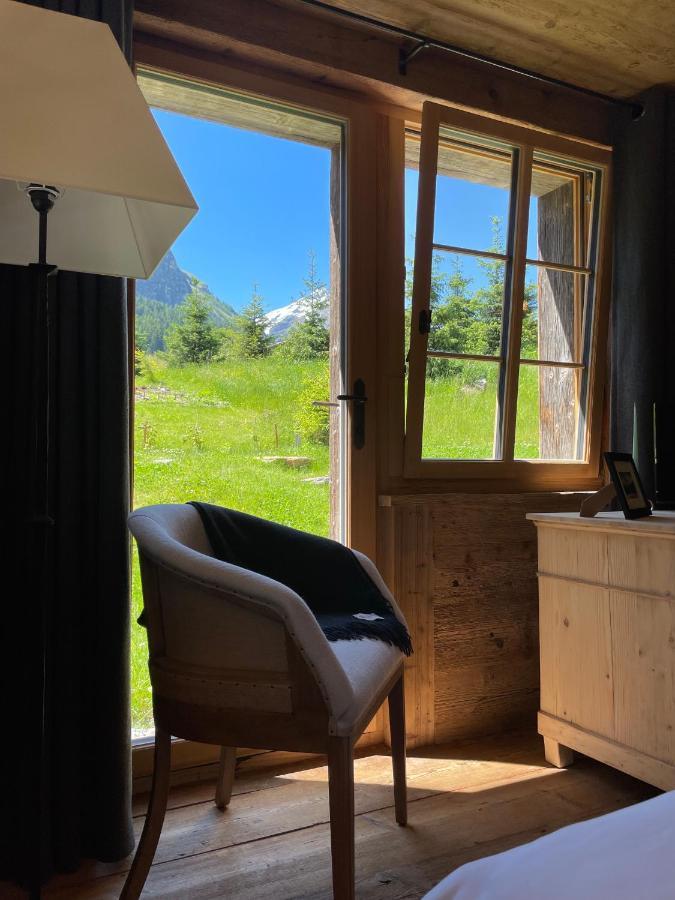 Alpen Charme - Chalet D'Hotes Et Spa Gsteig Luaran gambar