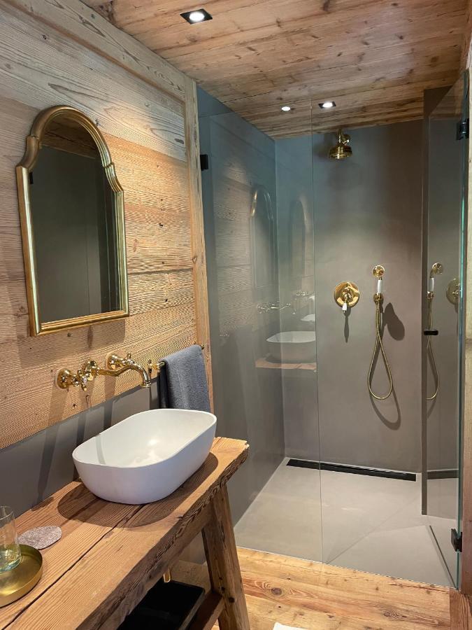 Alpen Charme - Chalet D'Hotes Et Spa Gsteig Luaran gambar