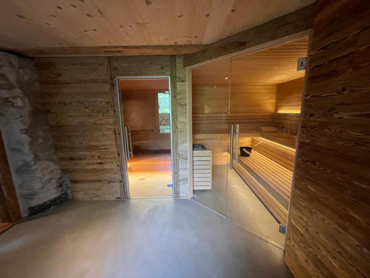 Alpen Charme - Chalet D'Hotes Et Spa Gsteig Luaran gambar