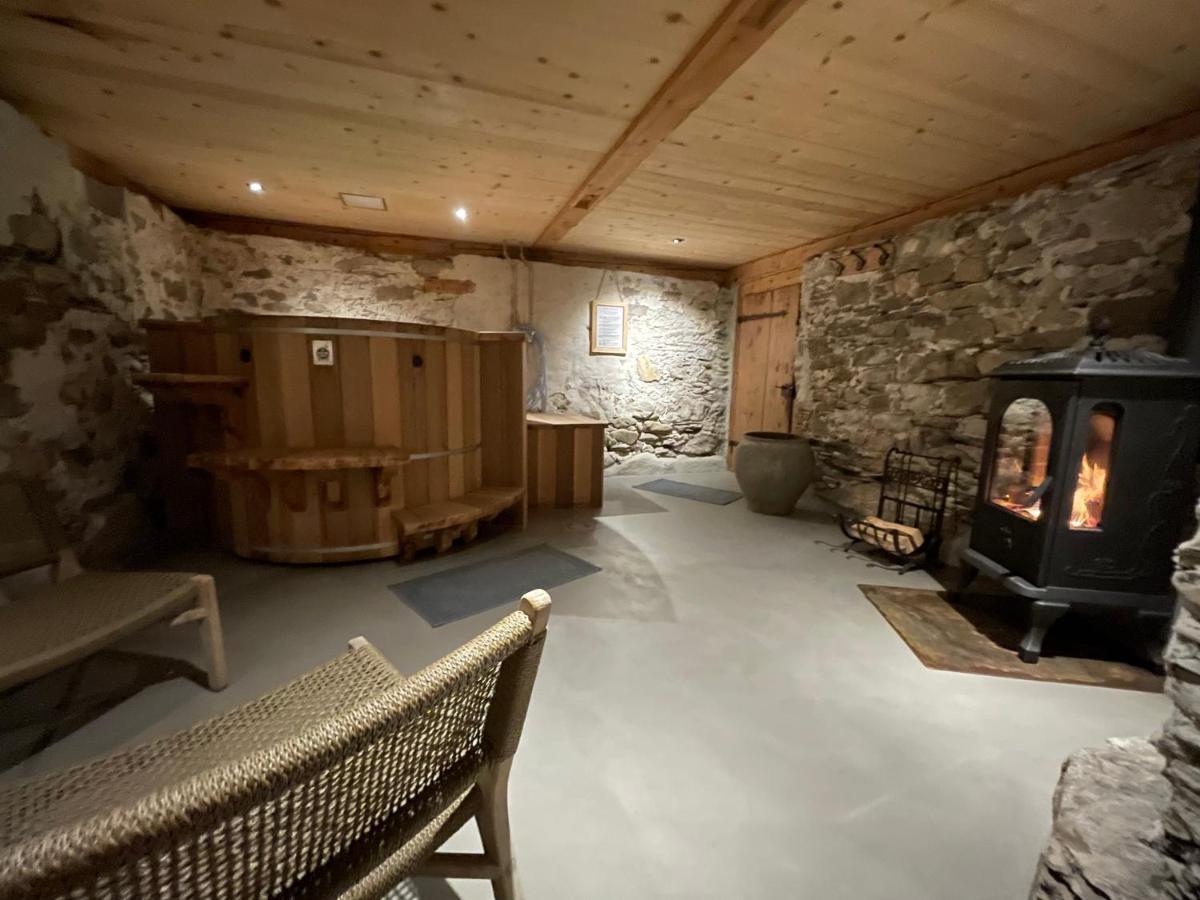 Alpen Charme - Chalet D'Hotes Et Spa Gsteig Luaran gambar